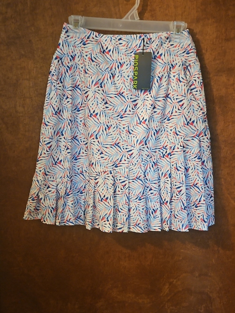 White Blue Pink Leaf-Print Skort